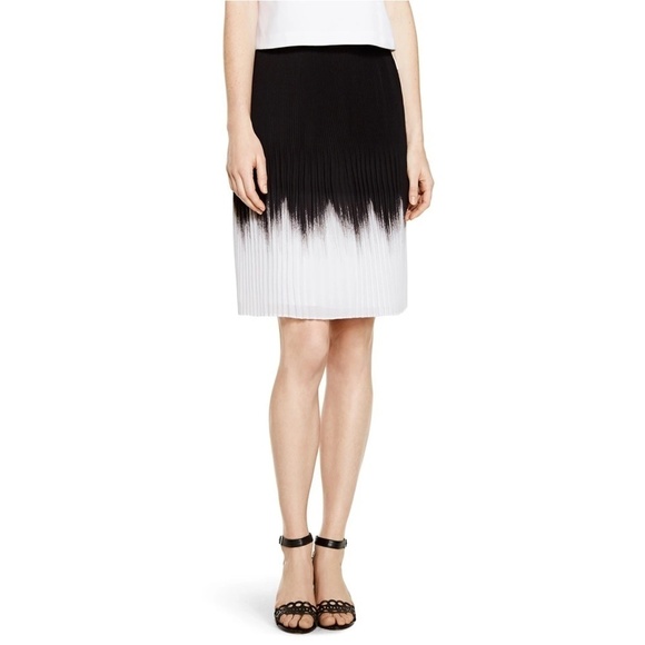 WHBM Chiffon Skirt Black and White Ombre Frilly Accordion Pleating Colour Block - Picture 3 of 14